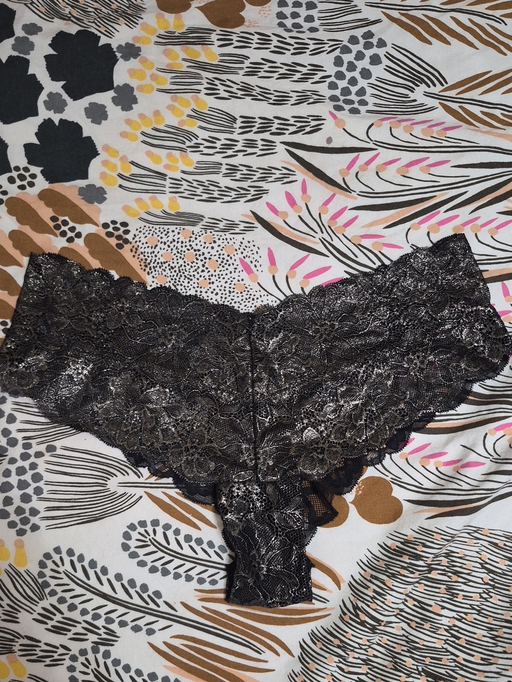 Lace Cheeky Bikini Panty - Black/gold Metallic